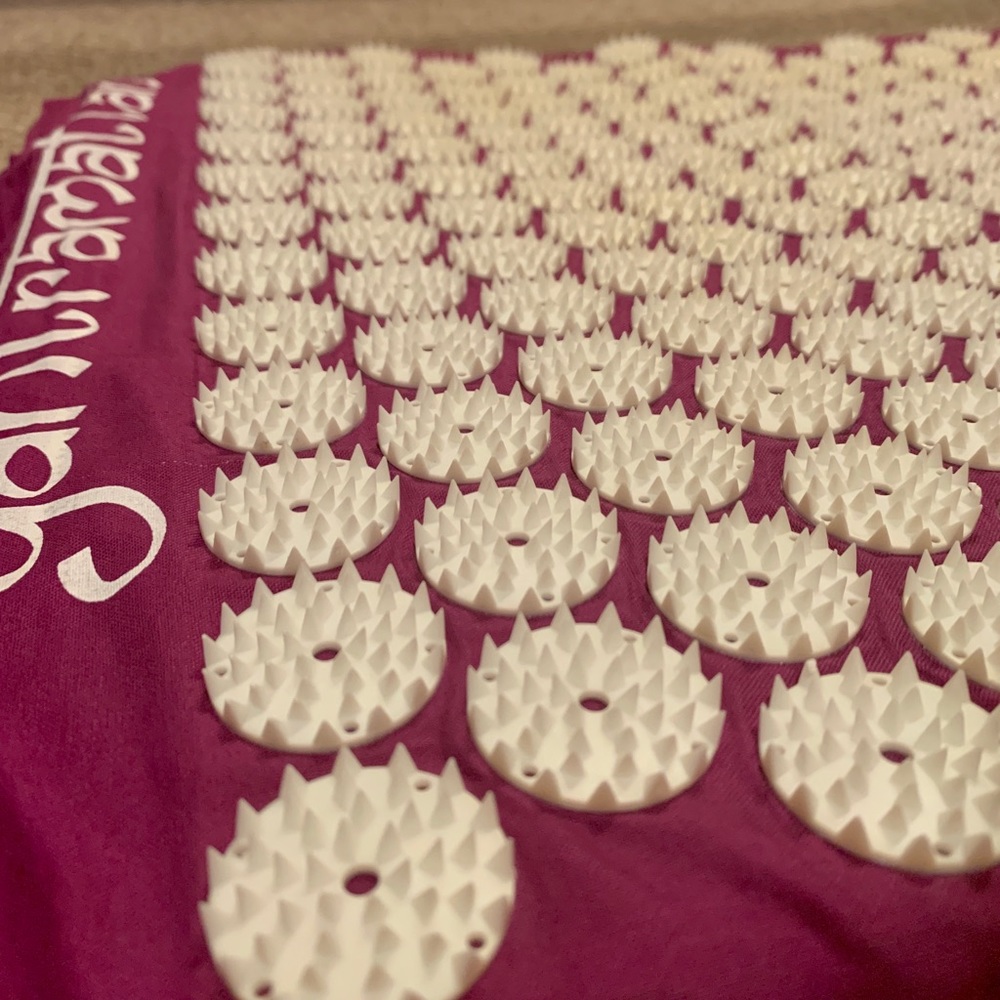 Yantramattan acupressure mat